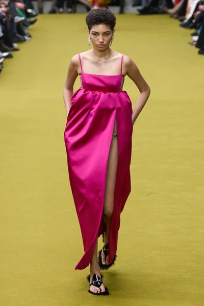 Look 26